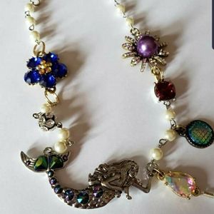 Swarovski pendant necklace